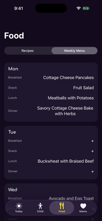 Weekly menu screen with days and meals